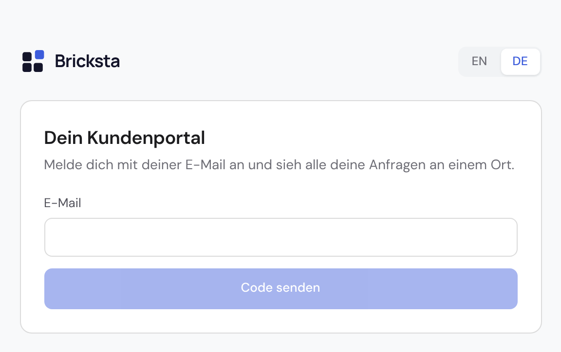 Anmeldeseite des Kundenportals unter /portal mit E-Mail-Feld und Schaltfläche „Code senden“